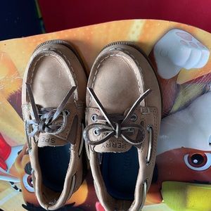 Like new Sperry top sider toddler shoes